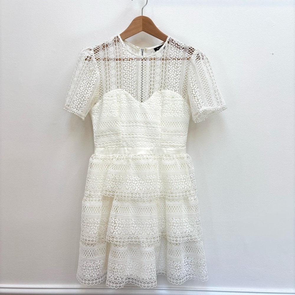Bardot Crochet Lace Ava Tiered Mini Dress Bridal Bachelorette Ivory Small US 6 - Picture 4 of 14